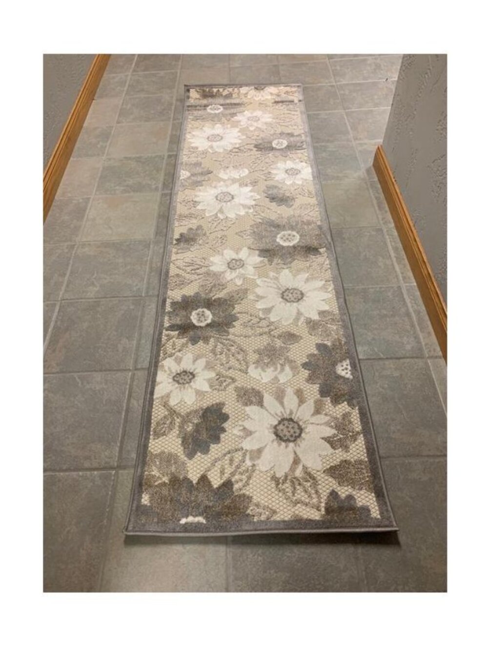 Nourison Vintage Floral Indoor/Outdoor Runner Rug 2'2" x 7'6" Ivory Grey NWT